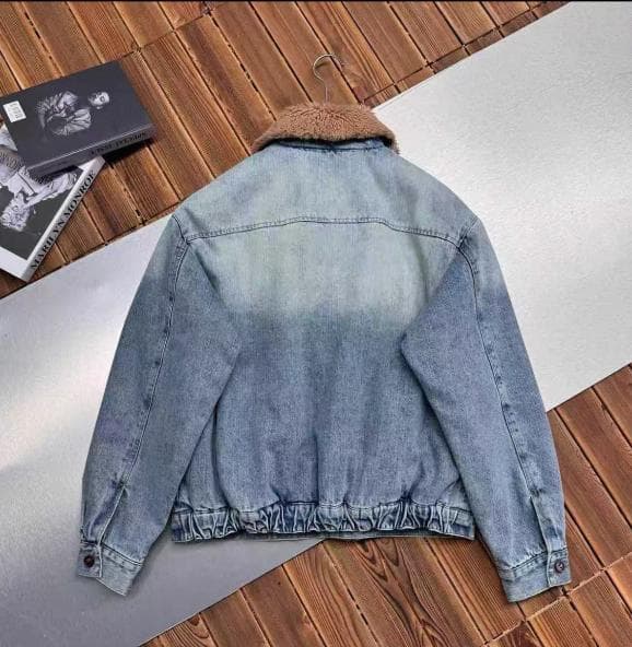 Miu Miu デニムジャケット L レディース 美品 軽やかで着回し◎