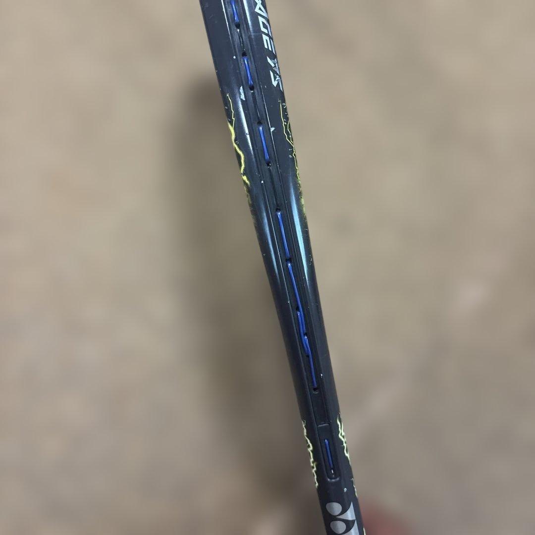 中古ボルトレイジ 7SテニスラケットUL1ガットヨネックスゲイル26ポンド