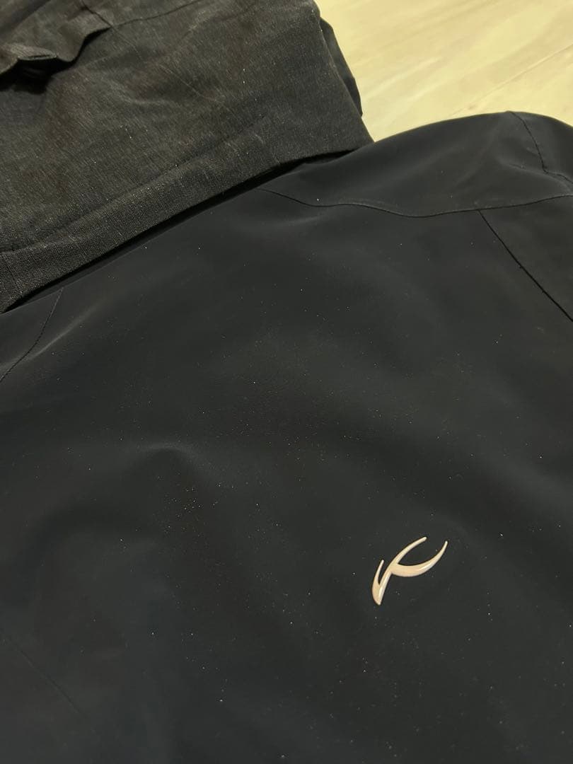 KJUS チュース スキーウェア 上下 150 〜 160cm位