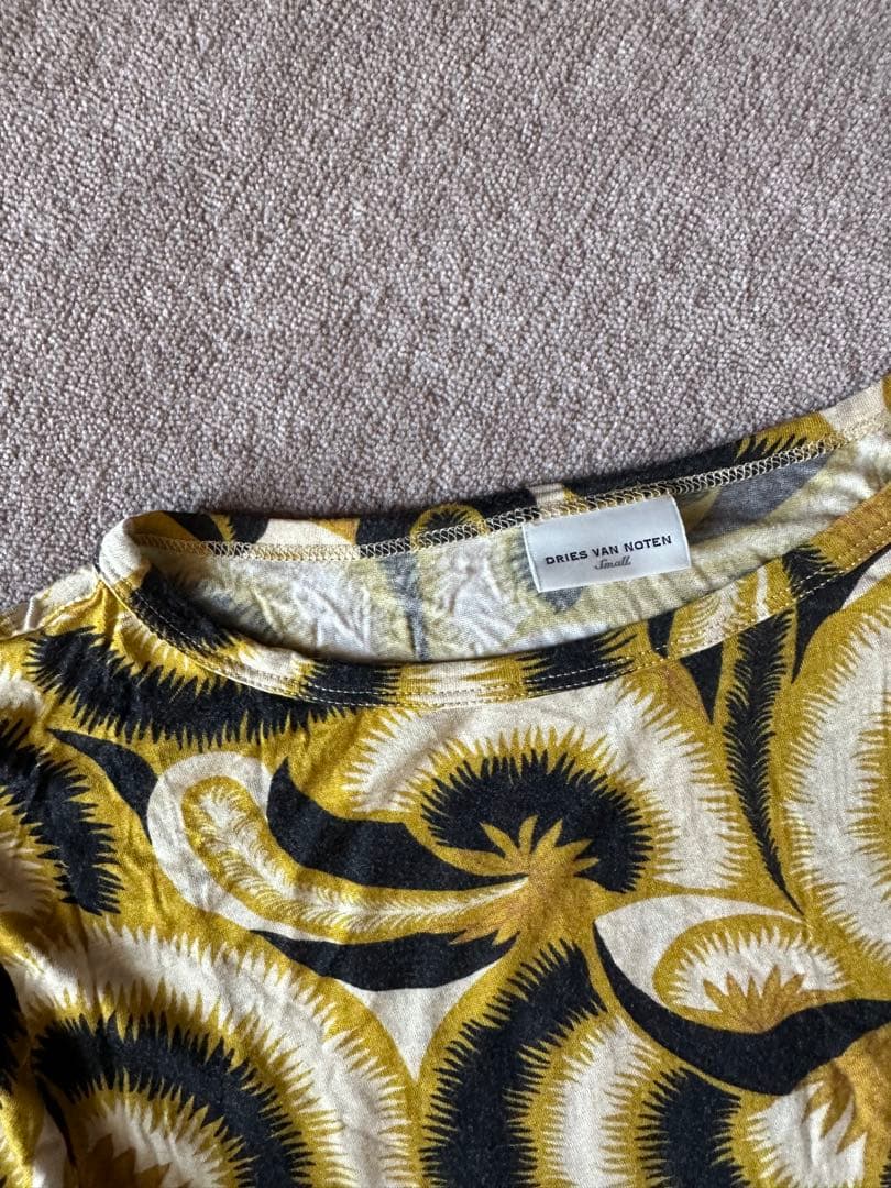 DRIES VAN NOTEN 長袖トップス