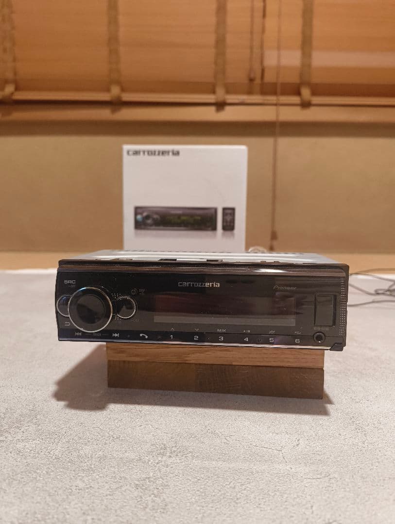Carrozzeriaカロッツェリア MVH-6600　カーオーディオ