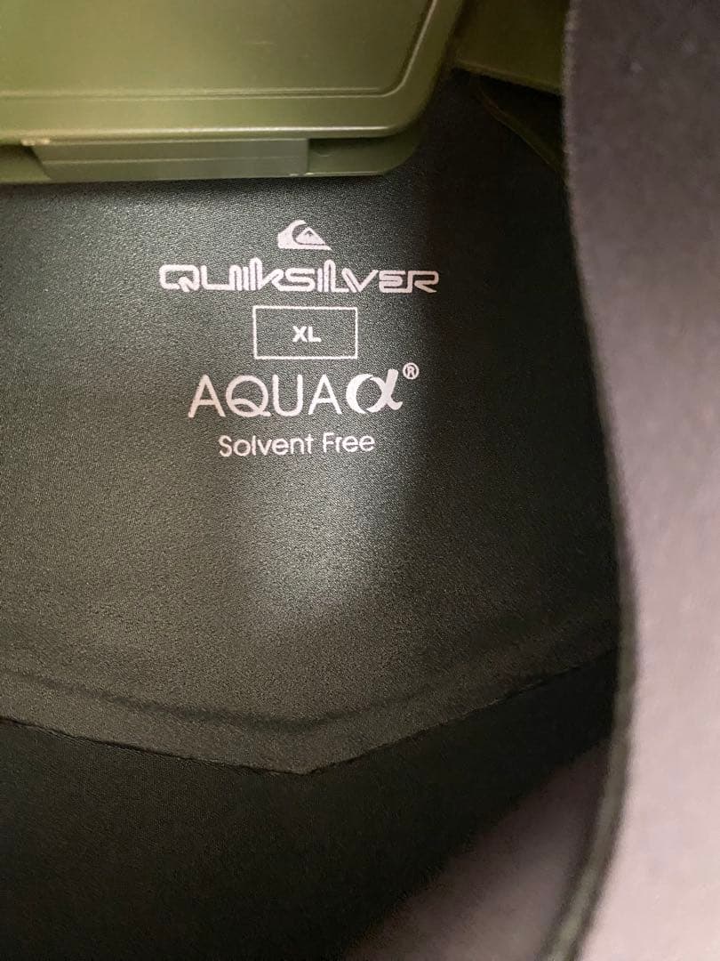 新品 クイックシルバー シーガル 2mm ウェットスーツ XLサイズ