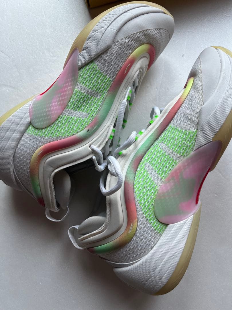 Adidas D.O.N. Issue 6 Footwear White 箱付き