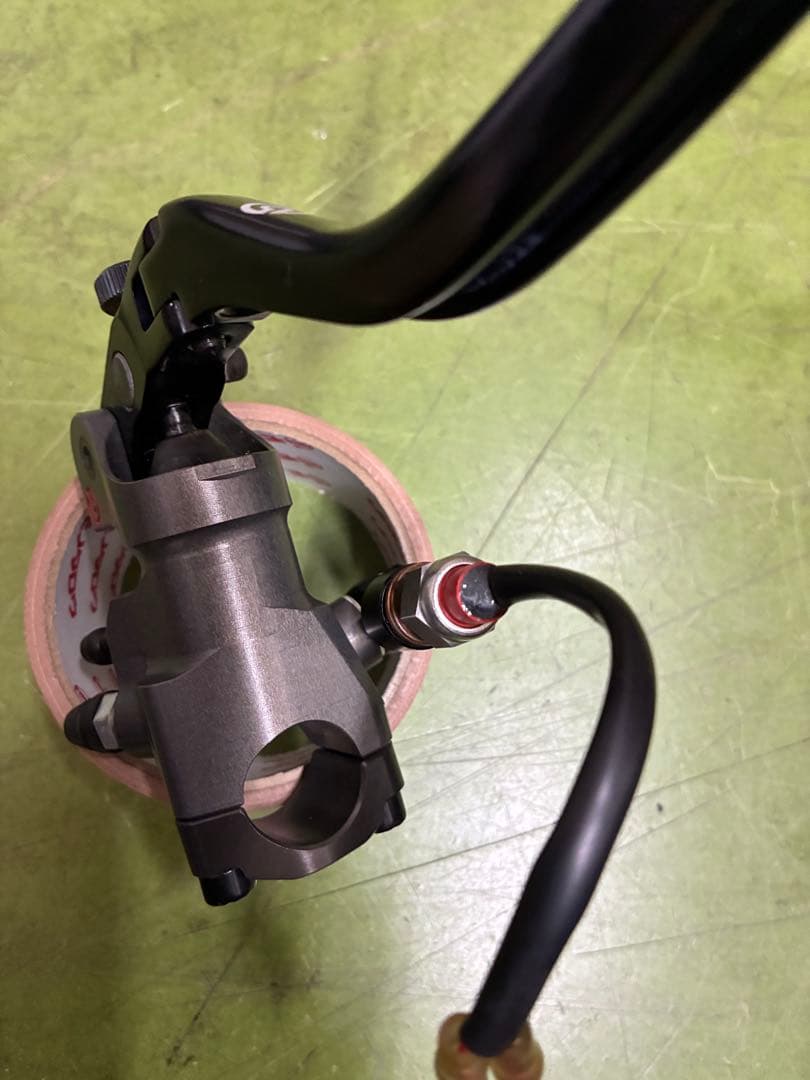 ブレンボ　ラジアルブレーキマスター　ＸＲ０１１７１　中古品