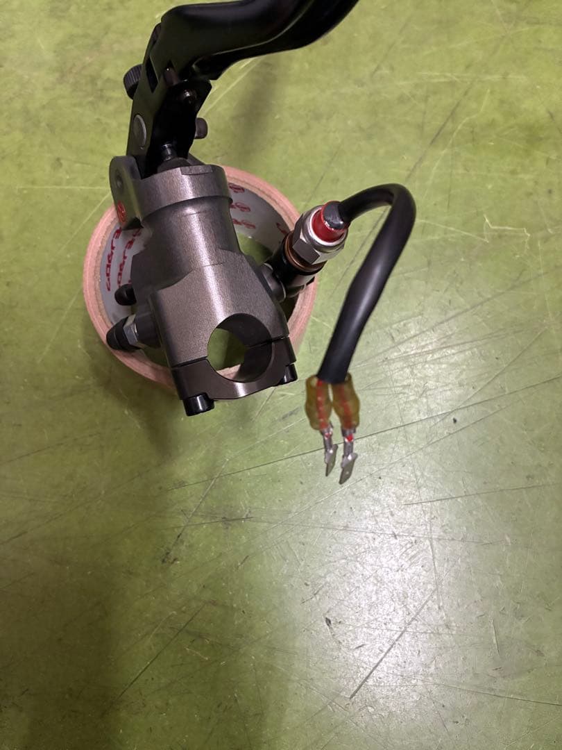 ブレンボ　ラジアルブレーキマスター　ＸＲ０１１７１　中古品