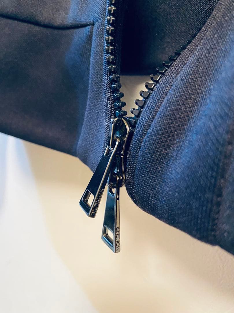 美品　正規品　モンクレール　ジャージ　ブルゾン　カーディガン　M レディース