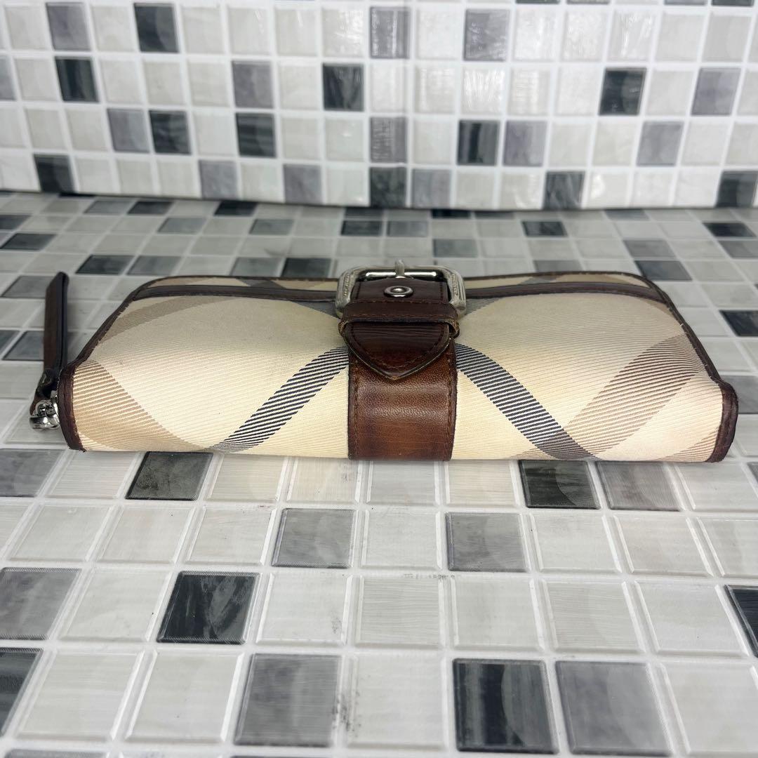 Burberry バーバリー 長財布 ラウンドファスナー