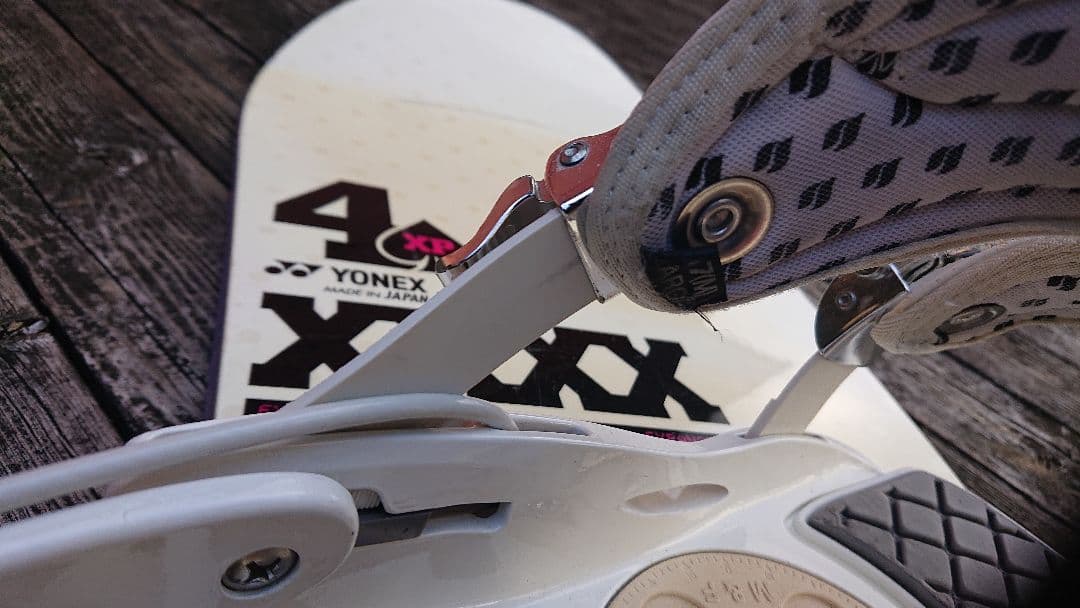 スノーボード3点セット ヨネックス YONEX 4XP 155 FLOW 275