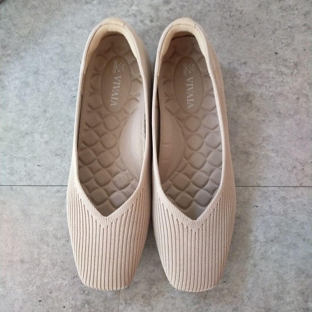 ビバイア VIVAIA フラットシューズ スクエアトゥ Vカット 【36.5】