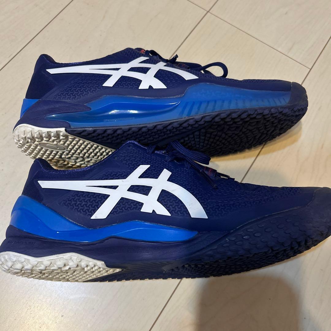 テニスシューズ　アシックス　ネイビー