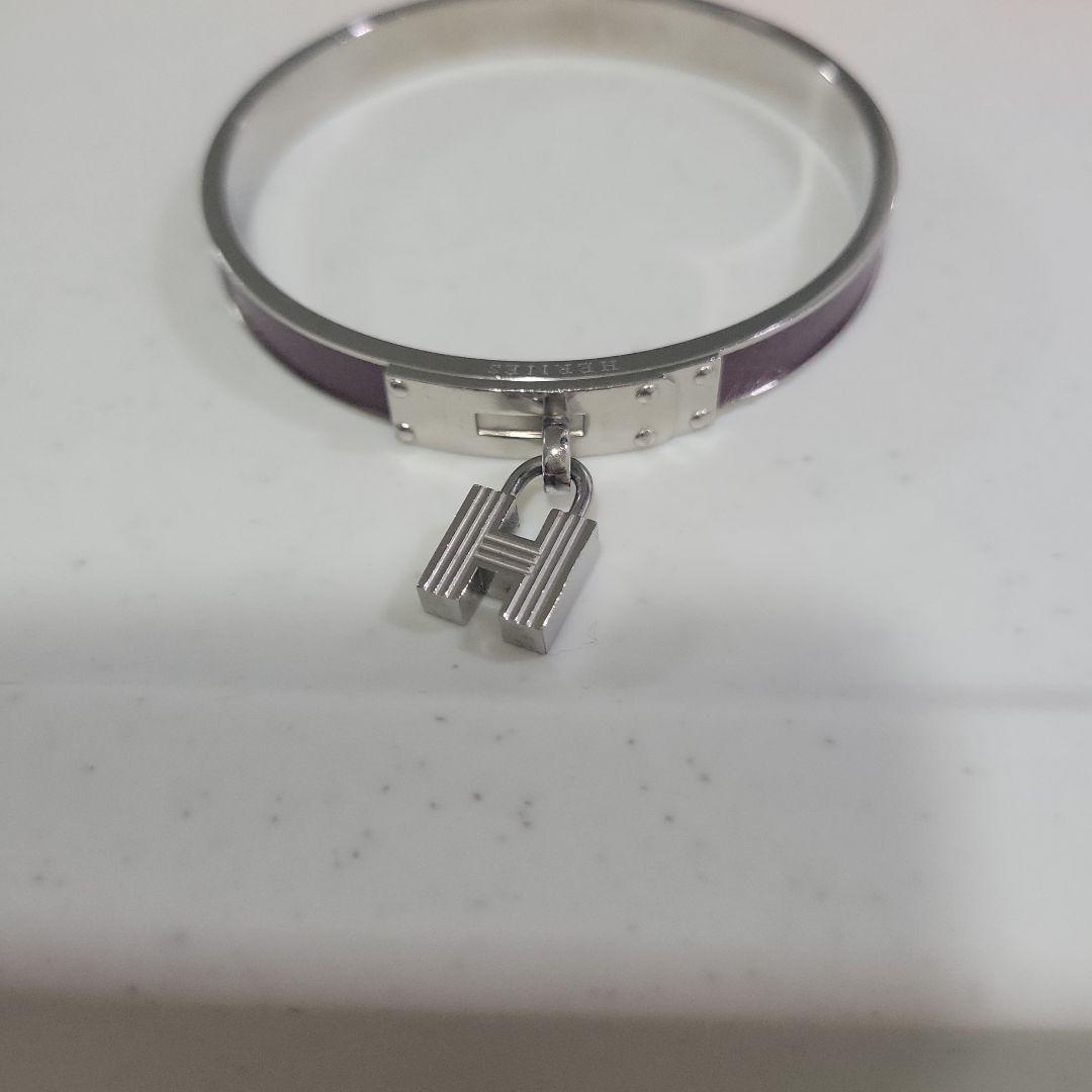 HERMES シルバー ロック付きバングル