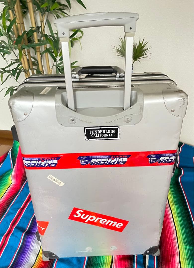 キャスター付 ビンテージアルミキャリーケース　TSAベルト付