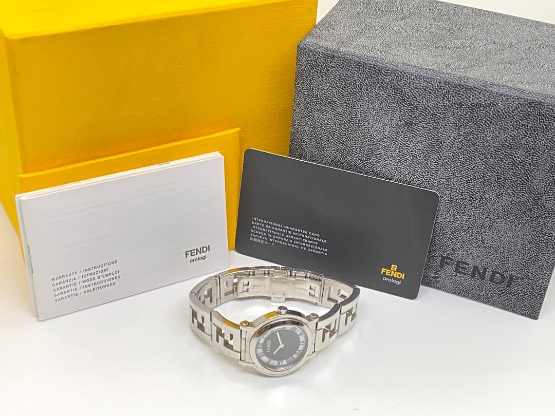 【保付・新品電池】フェンディ 6100L クアドロ ラウンド クォーツ シェル