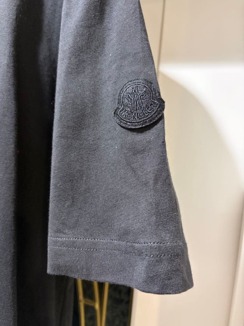 Moncler Tシャツ