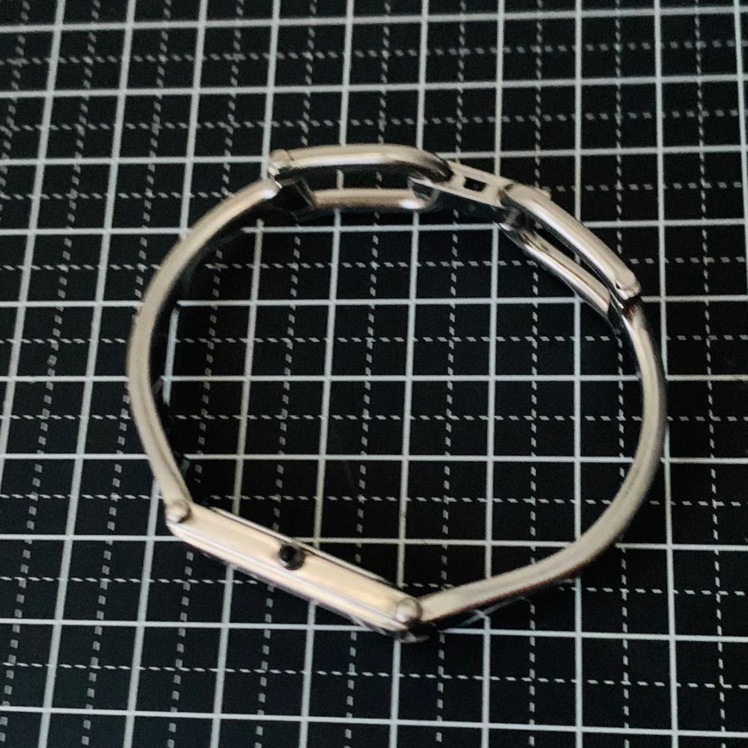 稼働品 グッチ 時計 バングル 1500L ピンク シェル スクエア GUCC