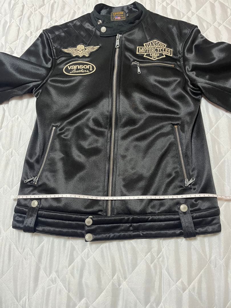 Vanson ブラックジャケット スカルデザイン
