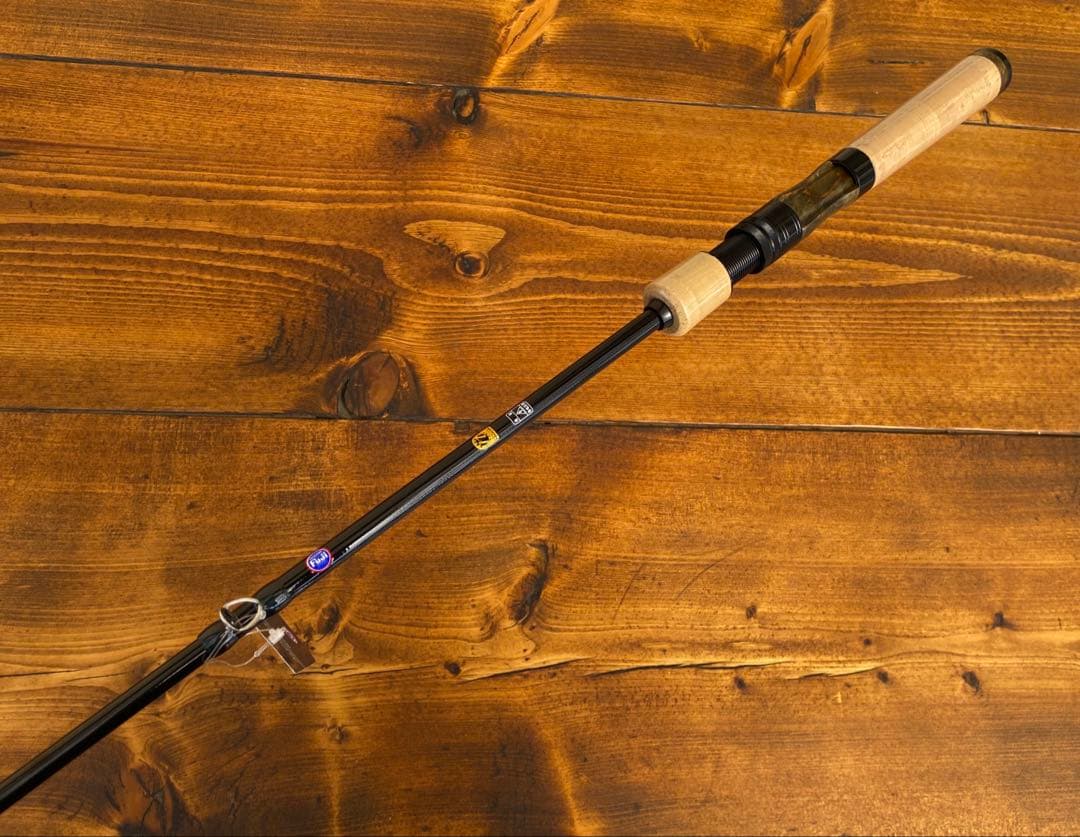 トラウトロッド　5ft9inch テレスコロッド　渓流釣り　天然木グリップ