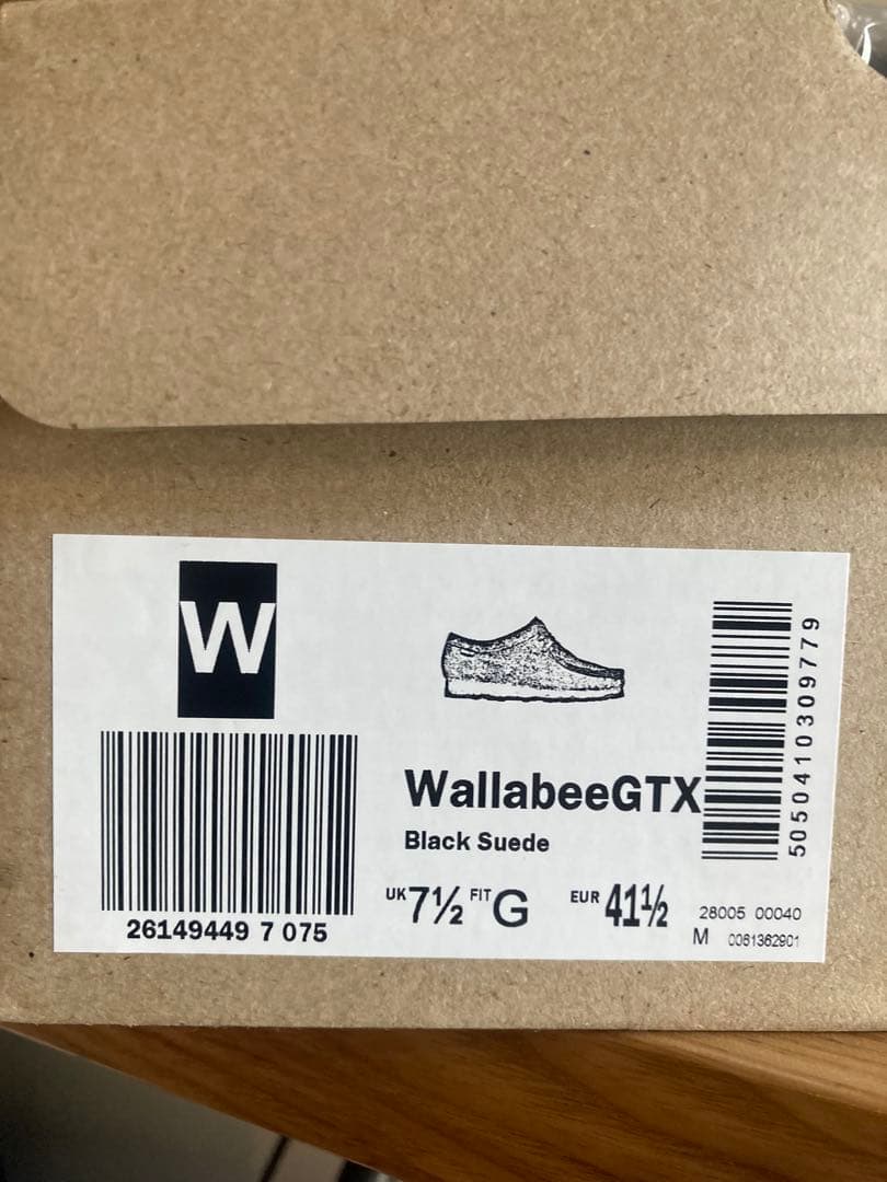 Clarksクラークス WALLABEE GTX