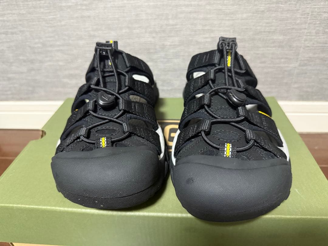 キーン KEEN ニューポート スライド NEWPORT SLIDE スリッポン