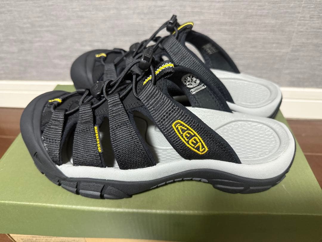キーン KEEN ニューポート スライド NEWPORT SLIDE スリッポン