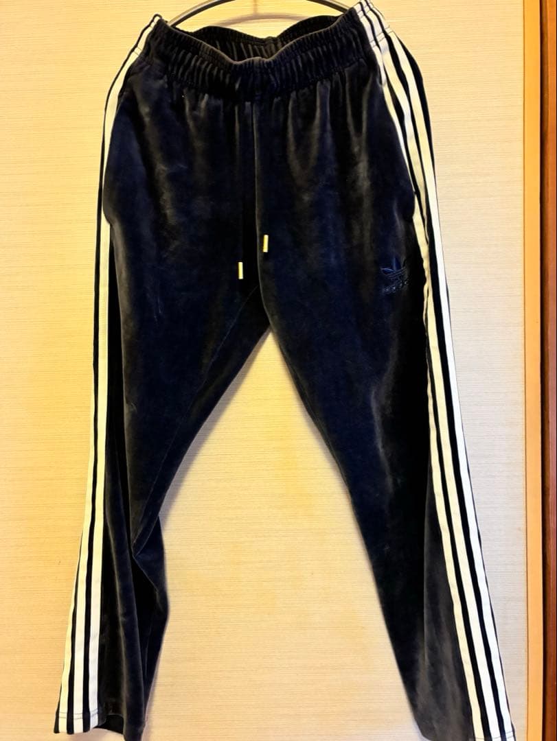 芋けんぴさま専用　adidas アディダス ベロア ジャージ　 セットアップ