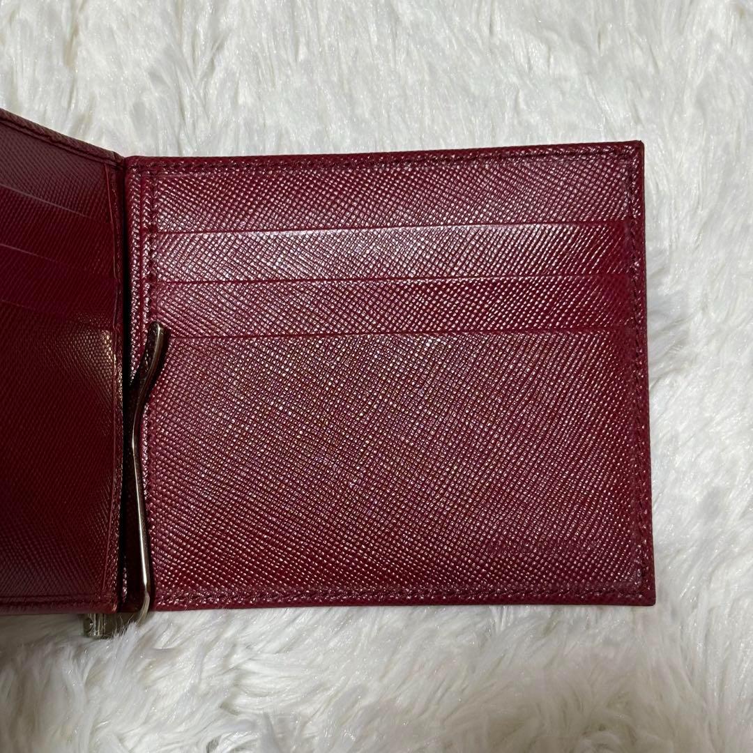 未使用⭐️プラダ　2M1077 サフィアーノ　マネークリップ　ロゴ金具　ルビーノ