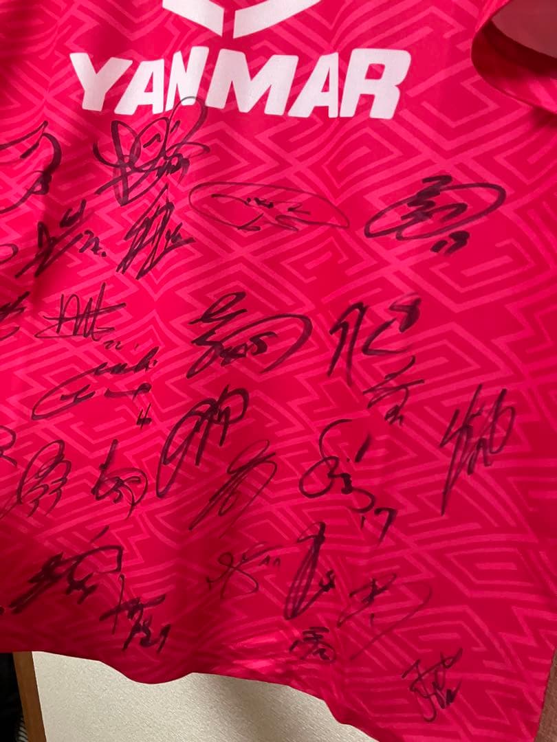 ♦︎新品♦︎セレッソ大阪Lサイズサイン入りユニフォーム