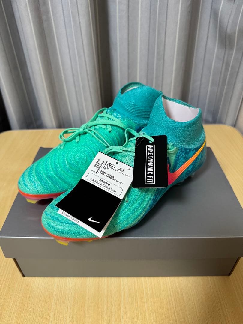 【新品未使用】NIKE PHANTOM LUNA Ⅱ ELITE FG