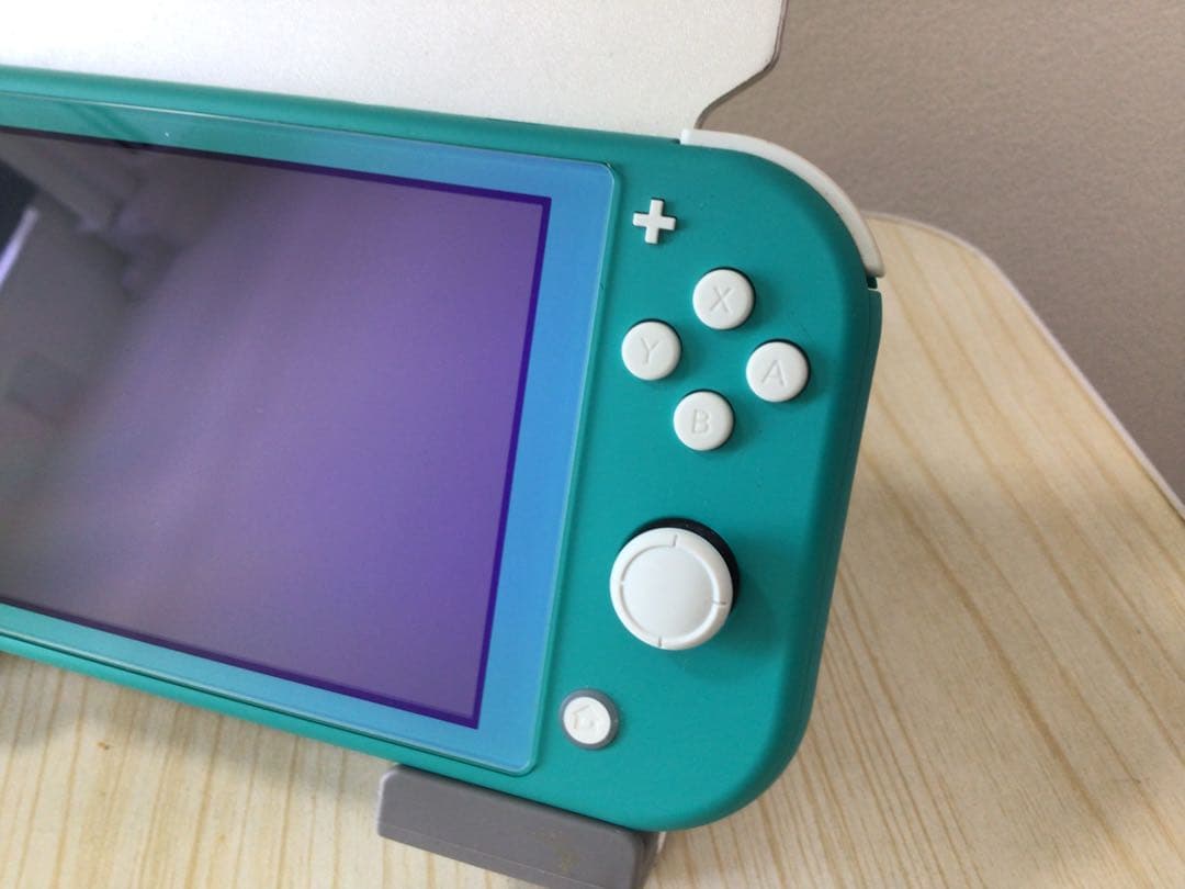 最安値　美品Nintendo Switch Lite ターコイズ（五等分の花嫁）
