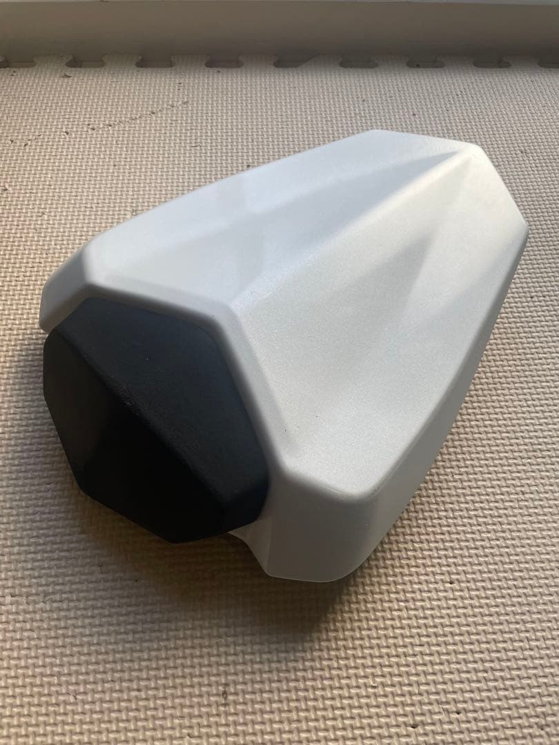 YZF-R1 09-14 シングルシートカウル