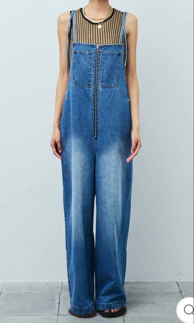 細見えフロントジップ デニムサロペット　新品 値下げ中！