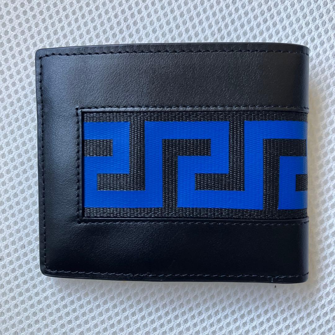 新品　ヴェルサーチ　グレカ　二つ折り財布　財布　ブラック
