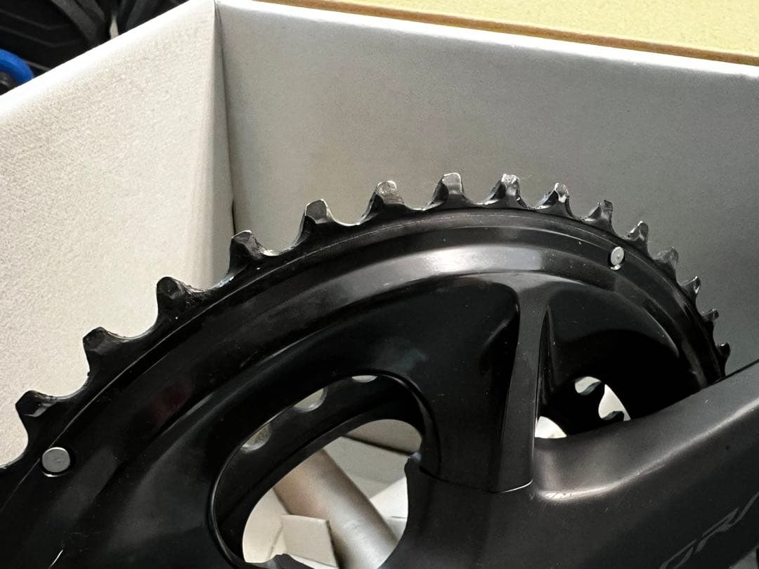 Shimano Ultegra FC-R8100 クランクセット