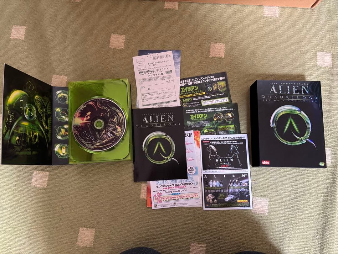 エイリアン　アニバーサリーコレクションDVDヘッド型ケースとDVD