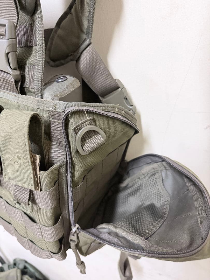 タスマニアンタイガーチェストリグ ＋ポーチ類バラ売り可