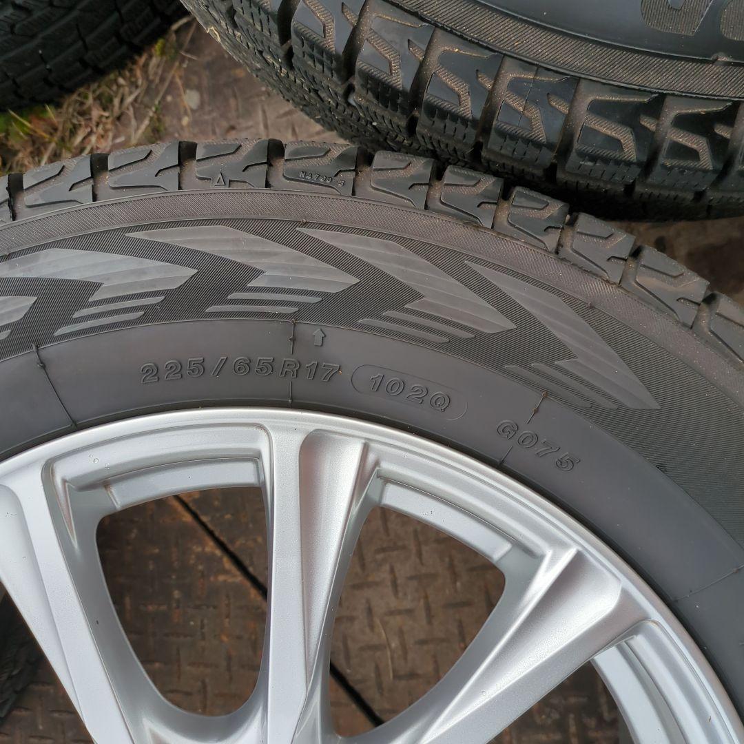 【美品！】225/65R17 スタッドレス【バリ溝】