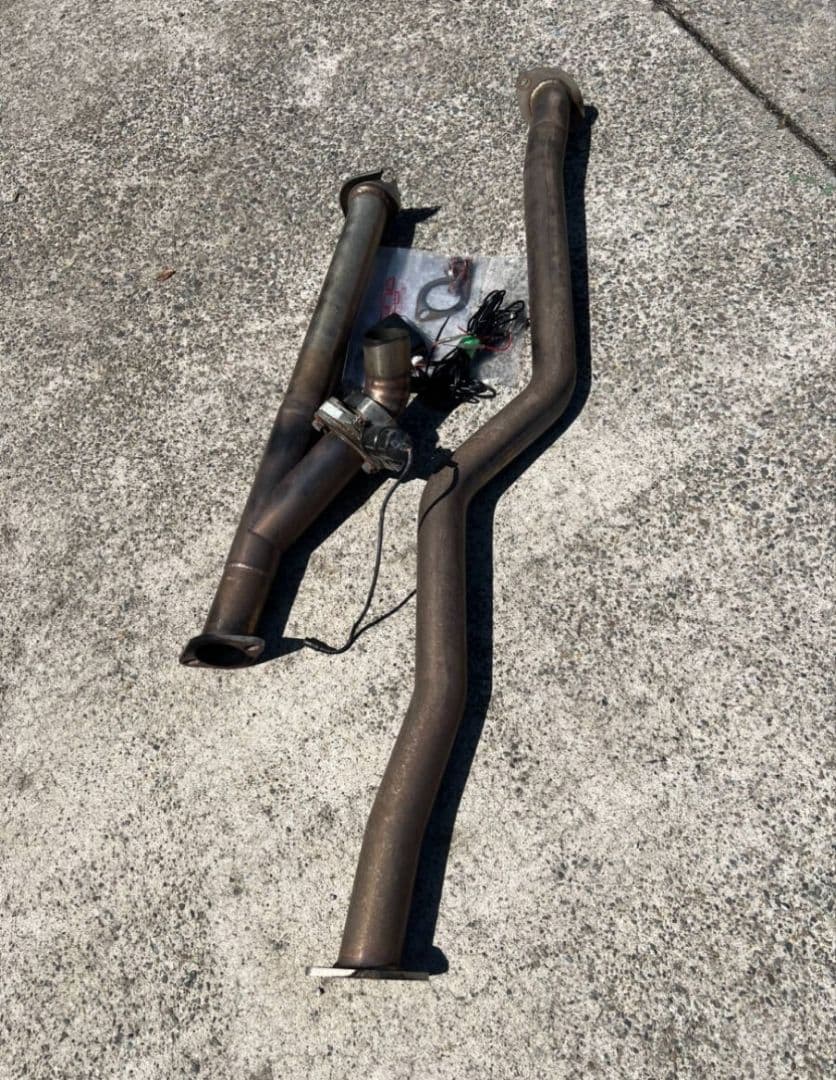 ショップ加工　スリーキャツベース　ARS210 クラウン　センターパイプマフラー