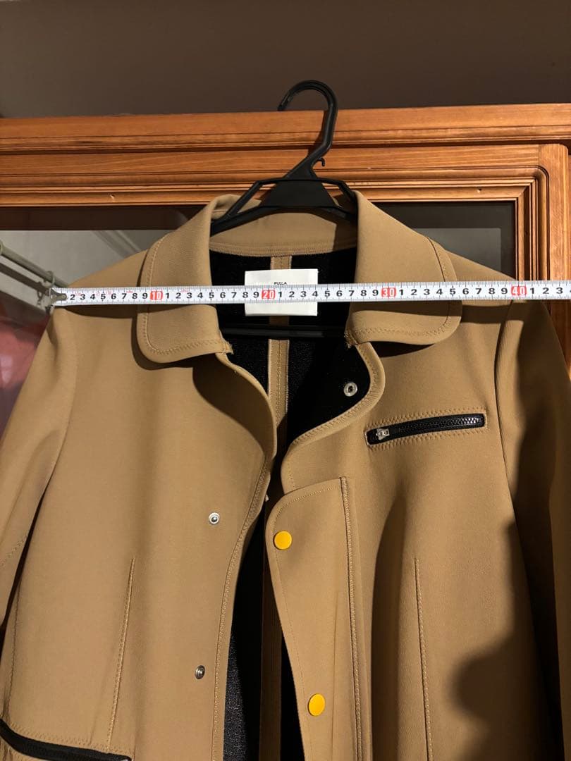 試着のみ　TOGA PULLA トーガプルラ　ベージュ s 22A