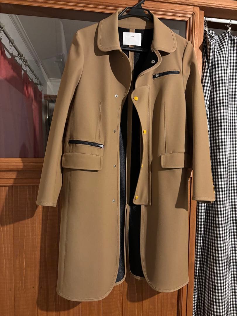 試着のみ　TOGA PULLA トーガプルラ　ベージュ s 22A