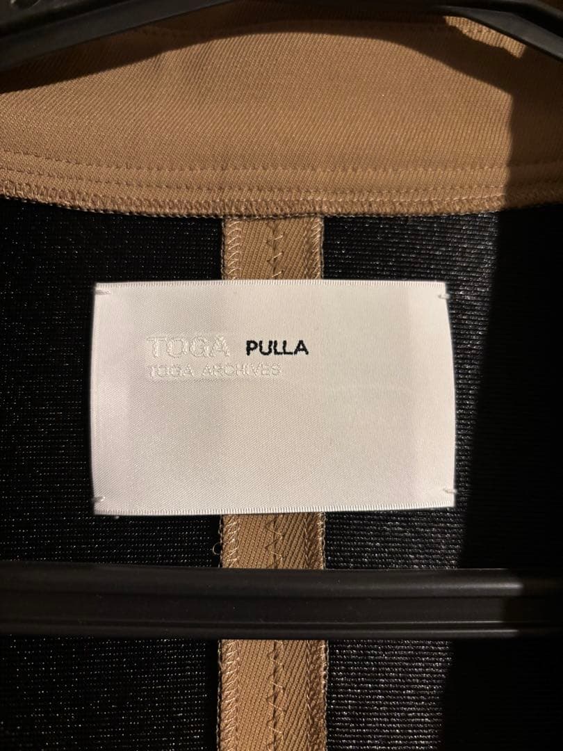 試着のみ　TOGA PULLA トーガプルラ　ベージュ s 22A