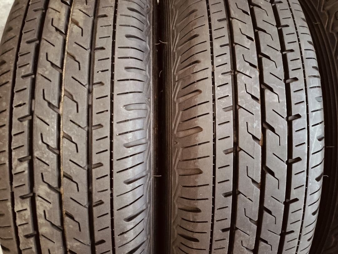 145/80r12 ブリヂストン エコピア バリ溝 ホイール付①(4本中2本)