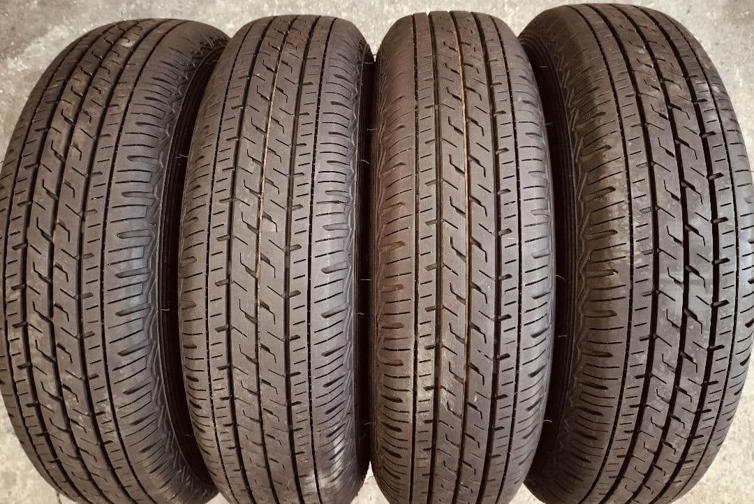 145/80r12 ブリヂストン エコピア バリ溝 ホイール付①(4本中2本)