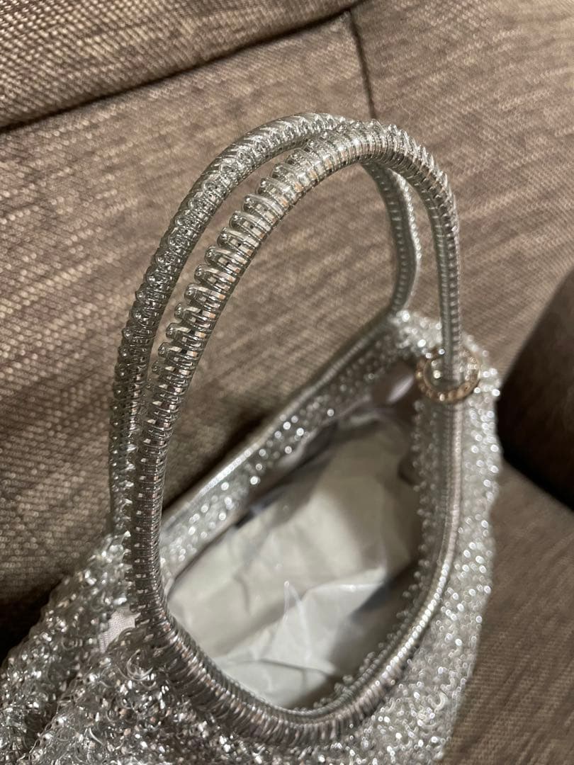 アンテプリマ シルバー バック