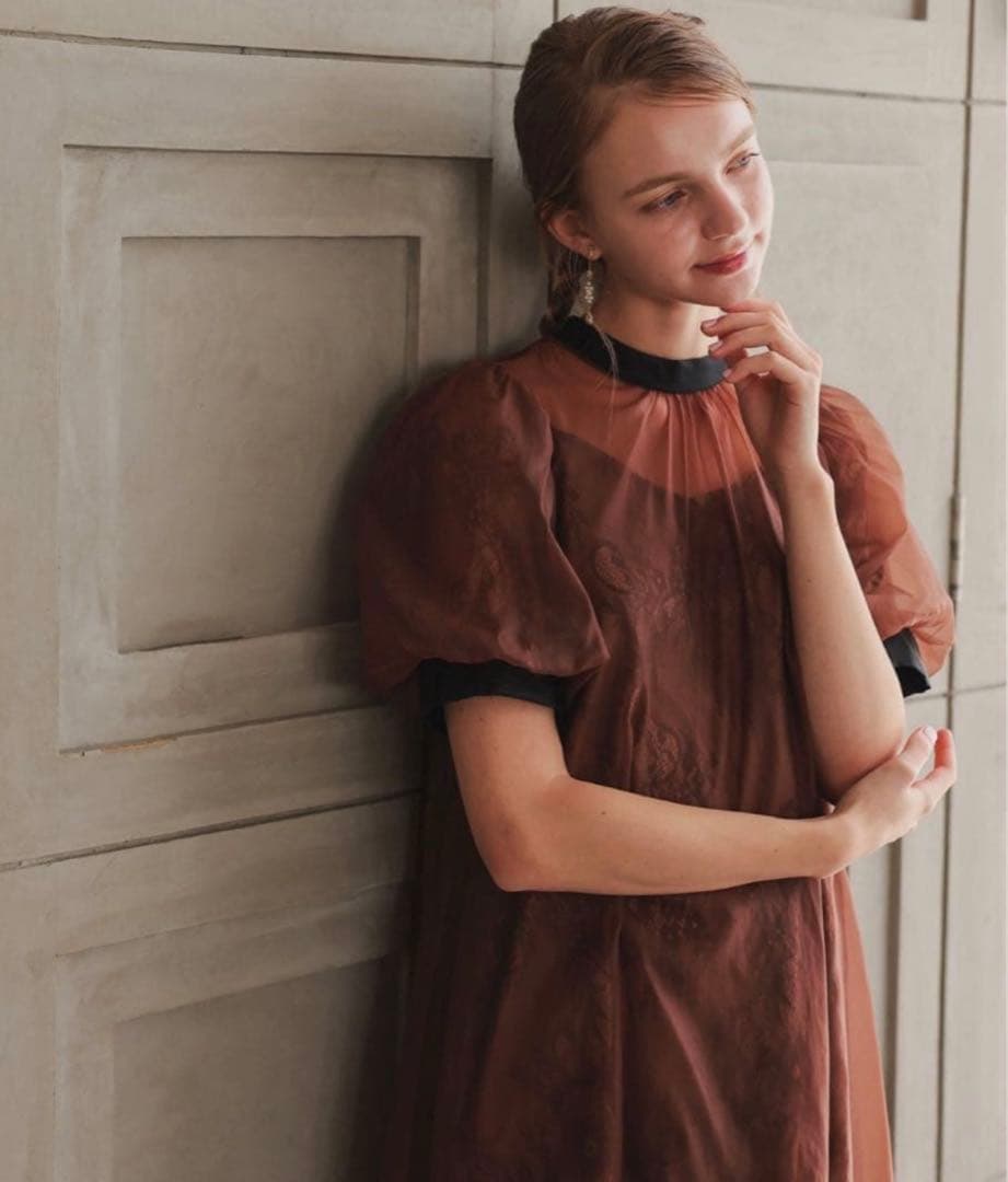 ★新品★ドリードール　Aラインシアードレス　ブラウン　M