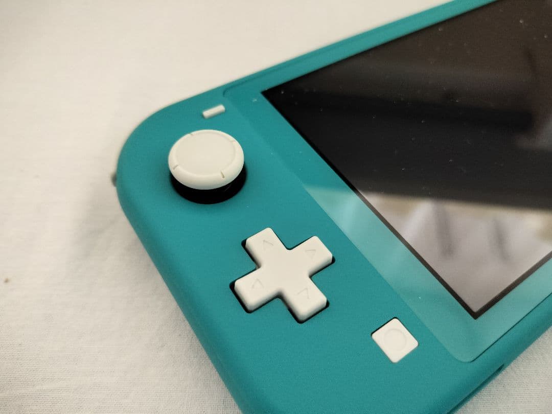R*i様 良品　Nintendo Switch Lite ターコイズ　スイッチラ