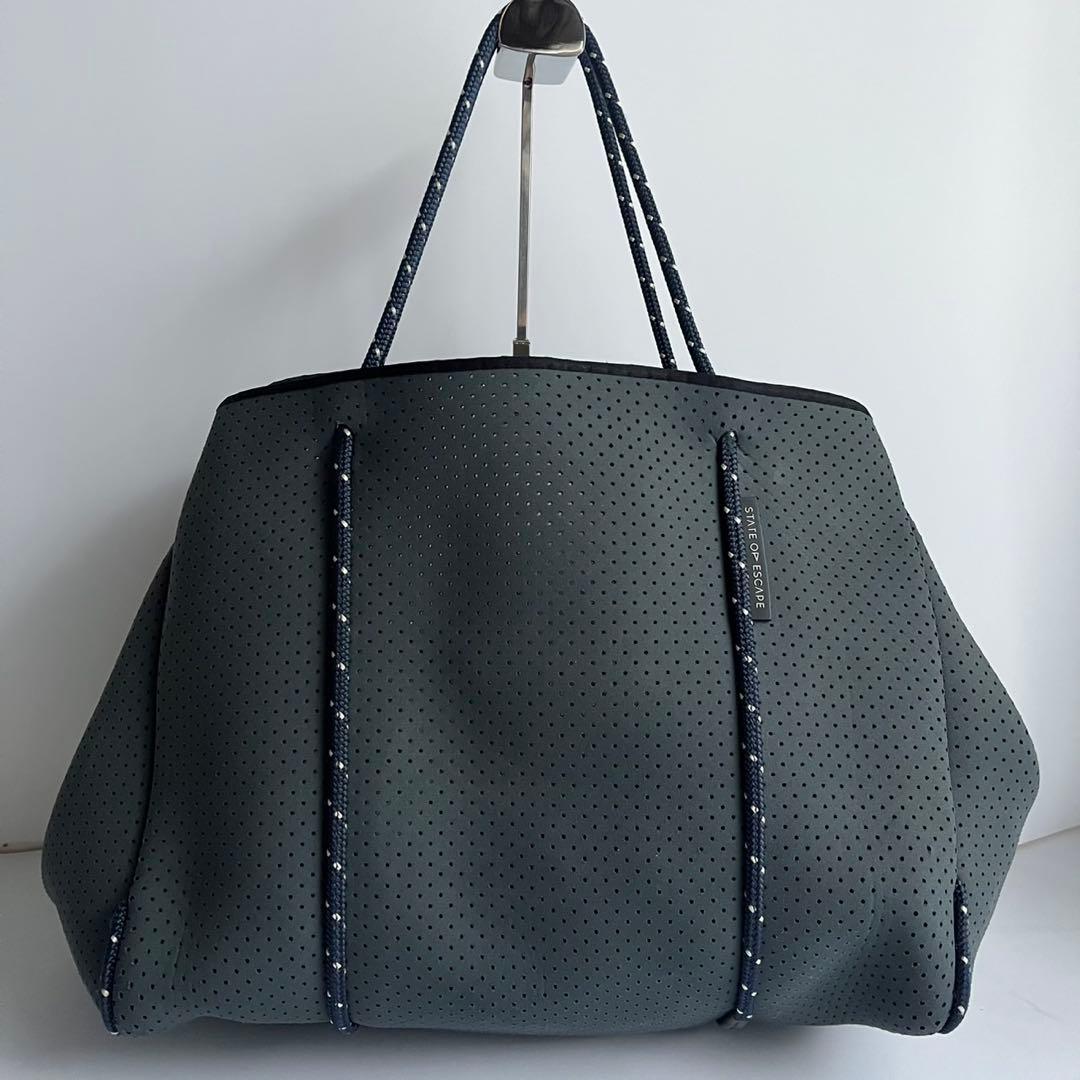 ✨美品✨　STATE OF ESCAPE トートバッグ　ポーチ付き　グレー
