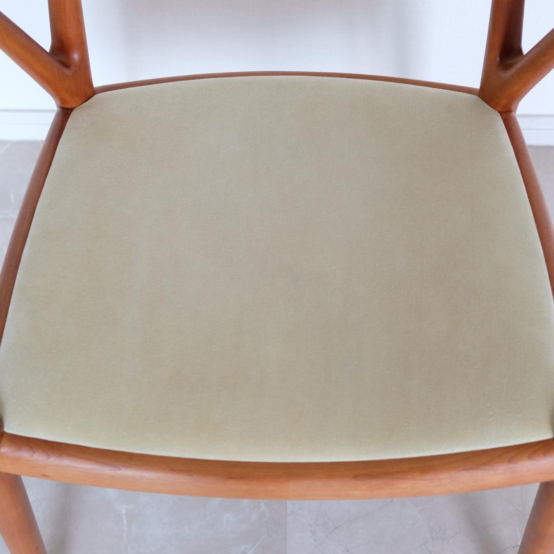 k*2様 【美品｜メンテ済み】Vチェア　家具蔵（KAGURA）　チェリー材②