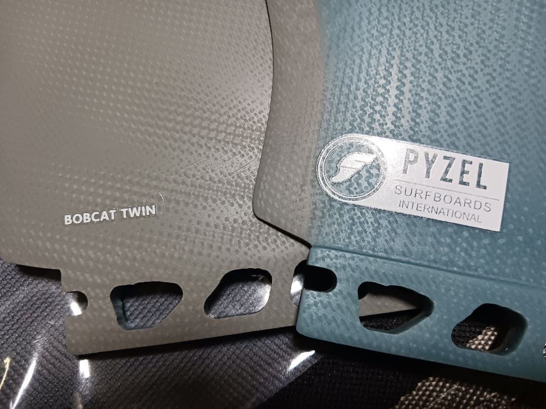 新品　パイゼル　ツインフィン　フューチャー　ツイン