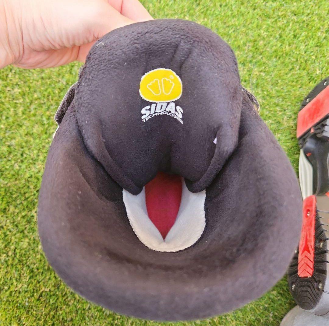 ATOMIC スキーブーツ 男性用　25.5㎝