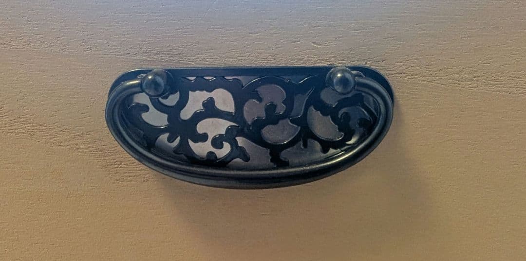 静岡桐箪笥 高塚桐材商店 総桐 スリム4段チェスト 奥行75cm（唐草）